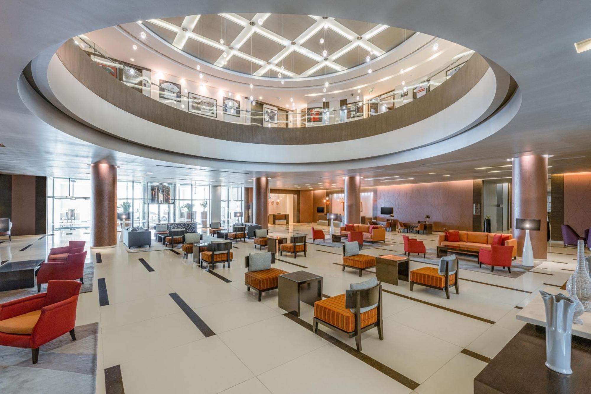 Four Points By Sheraton Al-Ain Eksteriør billede Lobby