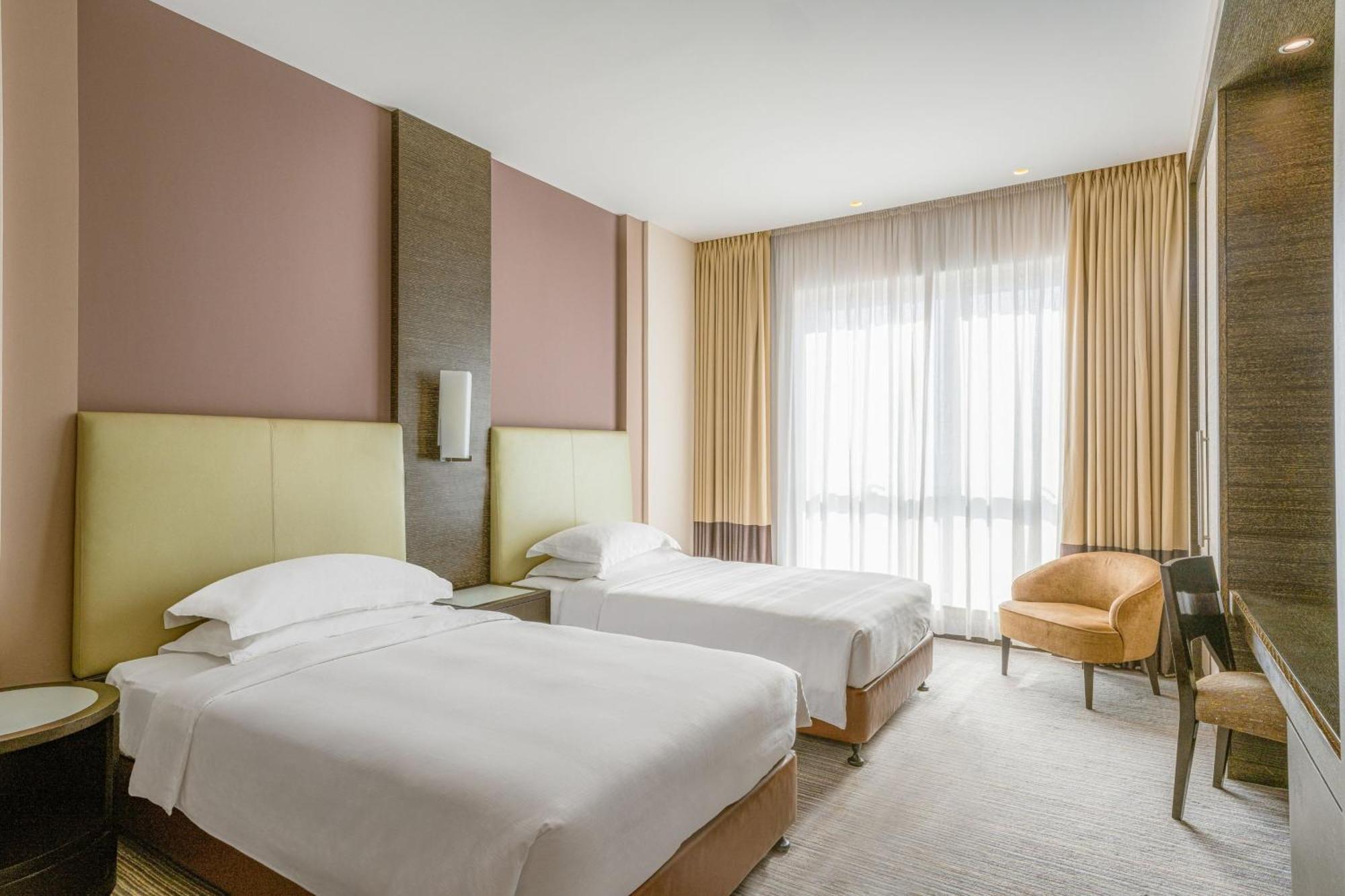 Four Points By Sheraton Al-Ain Eksteriør billede